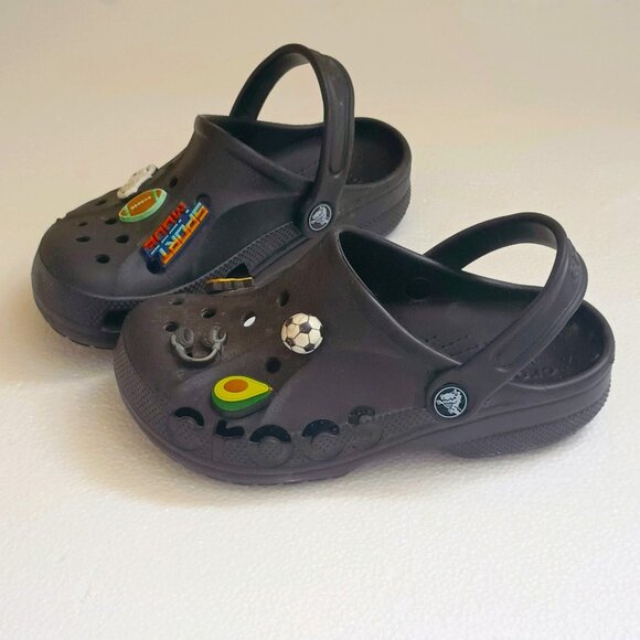 Crocs Classic Black Clog 2Y Slip On Sandals with Sport Charms - Picture 1 of 10